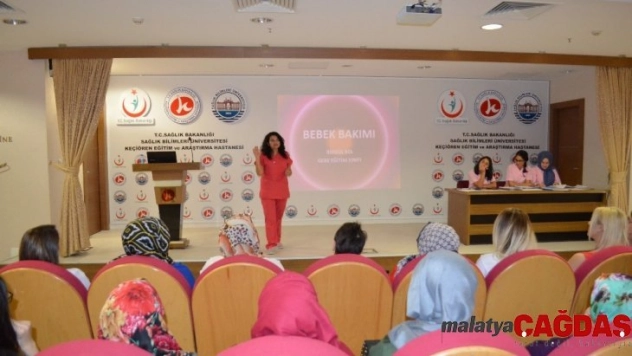 Keçiören Eğitim ve Araştırma Hastanesi'nde 'Emzirme Haftası' etkinliği