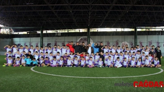 Keçiörengücü Spor Kulübü şehit ve gazi çocuklarına sahip çıkıyor