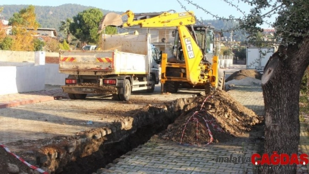 Kemer Göynük'te kanalizasyon çalışması