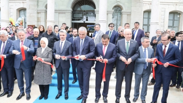 Kent Müzesi ve İspendere Şifalı İçmeleri Törenle Açıldı