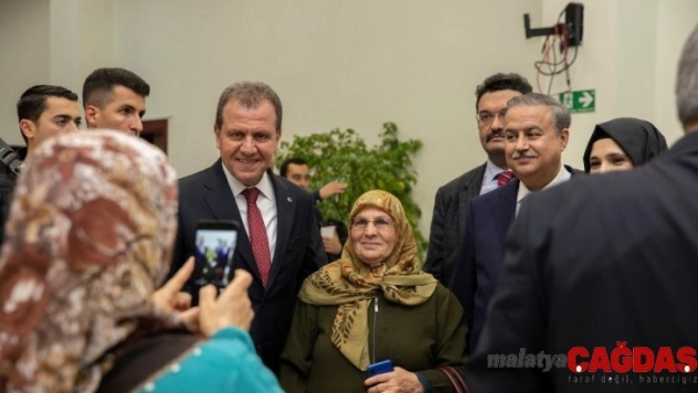 Kent protokolü, gaziler ve şehit aileleriyle yemekte buluştu