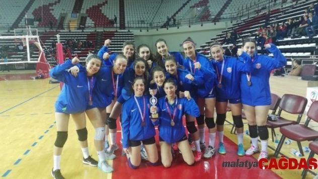 Kepez Belediyespor il üçüncüsü oldu