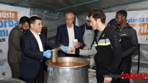 Kepez'den 14 bin öğrenciye çorba