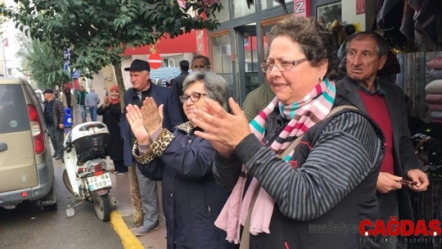 Keşanlı kadınlar şiddete karşı yürüdüler