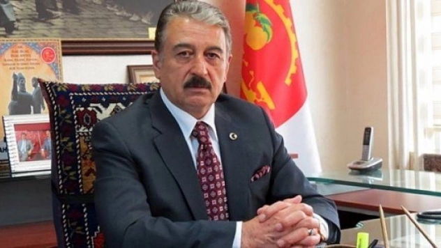 Herkes Hesap Vermek Zorunda