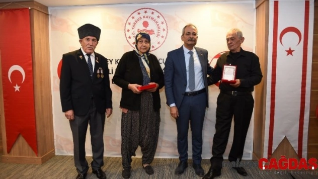 Kıbrıs Barış Harekatı'na katılan 24 gaziye, madalya ve beraatları verildi
