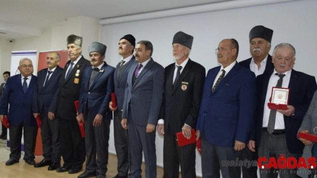 Kıbrıs Barış Harekatı'na katılan 41 gaziye madalya ve berat