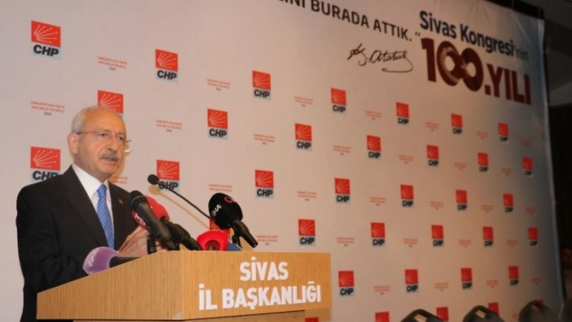 Kılıçdaroğlu Sivas'ta gerçekleştirilen PM toplantısında konuştu