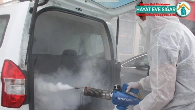 Kiralama şirketi, araçlarını korona virüse karşı dezenfekte etti