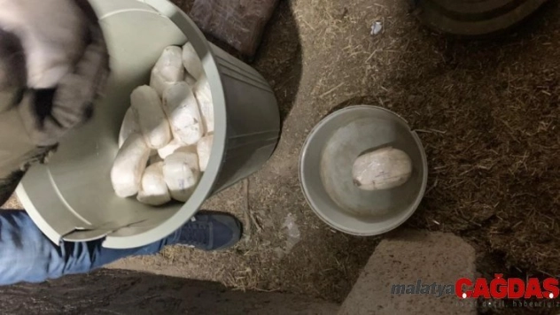 Kıran-6 Operasyonu'nda 2 ton patlayıcı ele geçirildi