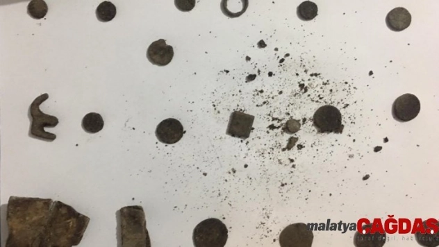 Kırıkhan'da define avcıları yakalandı