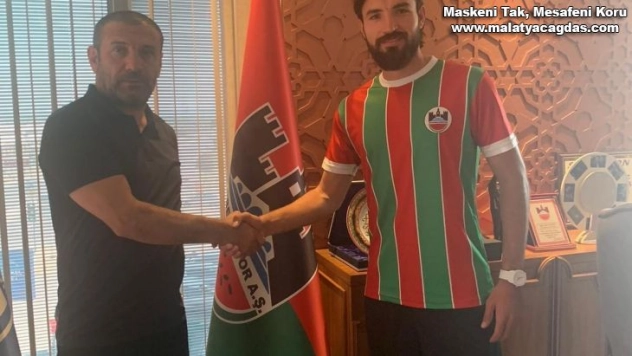 Kırşehir Belediyespor'un savunma hattı Diyarbekirspor'da