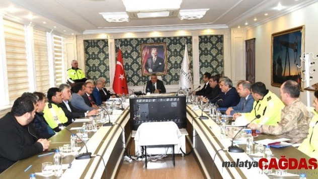 Kış mevsiminde alınacak trafik tedbirleri görüşüldü