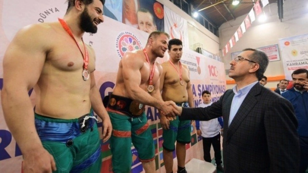 Kısa Şalvar Dünya Güreşi Şampiyonası tamamlandı