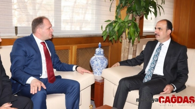 Kişinev Belediye Başkanı'ndan Başkan Altay'a ziyaret