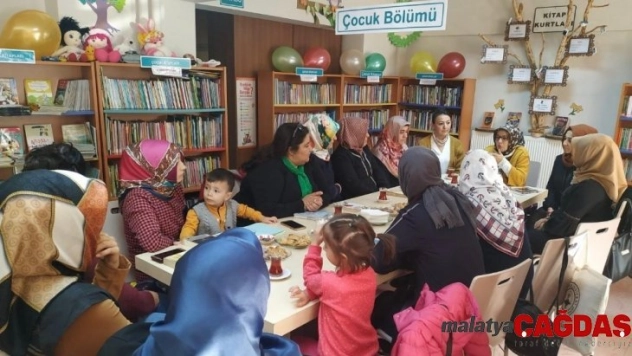 Kızılcahamam'da 'Kütüphanede çay -kitap- sohbet' etkinliği