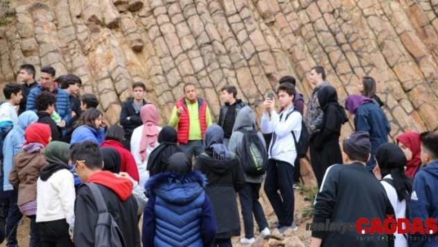Kızılcahamam Jeopark alanları okul öğrencilerinin ders konusu