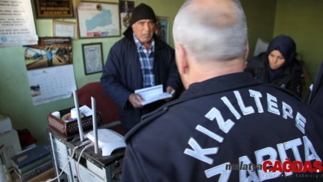 Kızıltepe'de esnaf ve zabıtalar arasında 'ruhsat' gerginliği