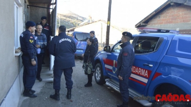 Kocasından şiddet gören kadın bir an önce boşanmak istiyor