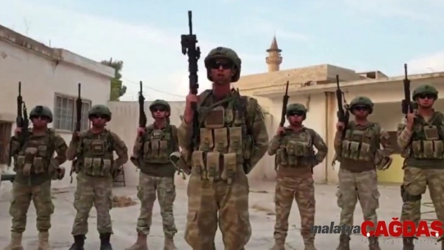 Komandolardan şampiyon sporculara mesaj