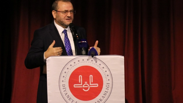 Kondi: Hazreti Peygamber'in hayatı örnek alınmalı