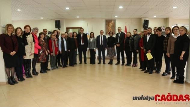 Kooperatifleşen Mersinli kadınlar, ürünlerini SOLİNOVA markasıyla satacak