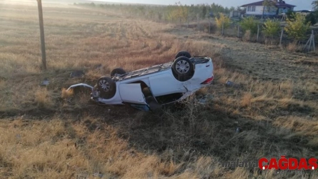 Köpeğe çarpmamak isterken takla attı: 1 yaralı