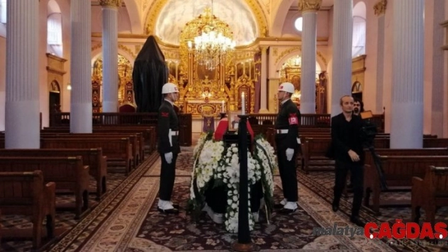 Kore gazisi son yolculuğuna askeri törenle uğurlandı