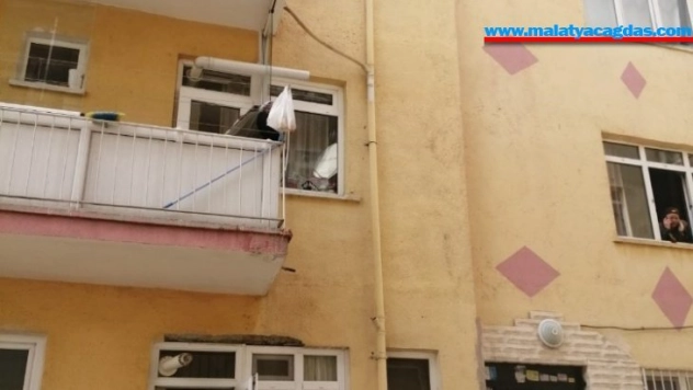 Korona komşuları engelleyemedi