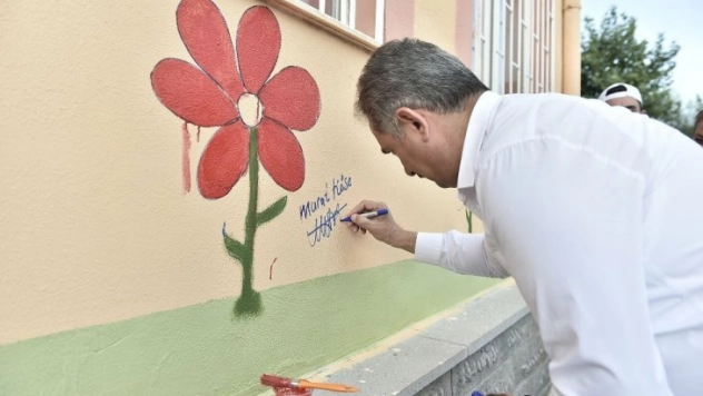 Köse'den öğrencilere sürpriz