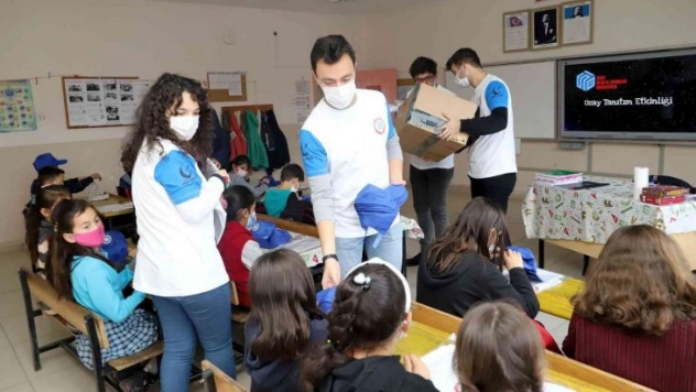 Köy okullarında uzayı anlatılar