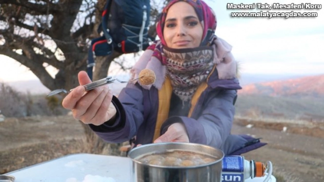 Koyunun böbrek yağıyla yapılan enerji deposu Tonus köftesi lezzetiyle damak çatlatıyor