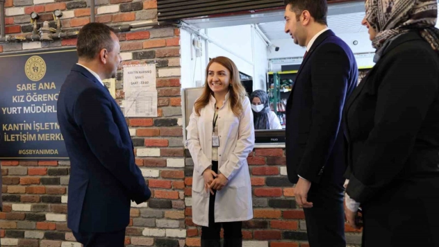 Başkan Doğan: 'Yurtlarımızı ikinci bir üniversite olarak görüyoruz'