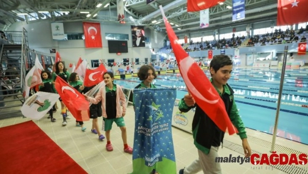 Kulaçlar, Şehit Kamil İçin Atıldı