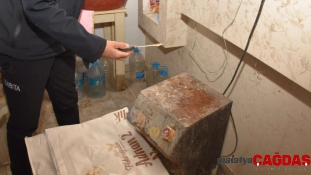 Kurallara uymayan işyerleri mühürlendi