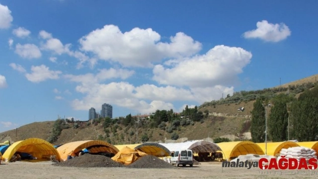 Kurban satış ve kesim alanında hazırlıklar tamamlandı