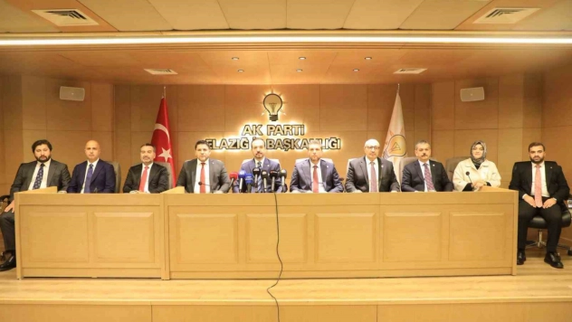 Kürşad Zorlu'dan Özgür Özel'e tepki