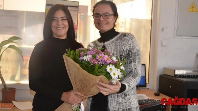 Kuşadası Belediyesi'nden sömestr tatili öncesi okullara ziyaret