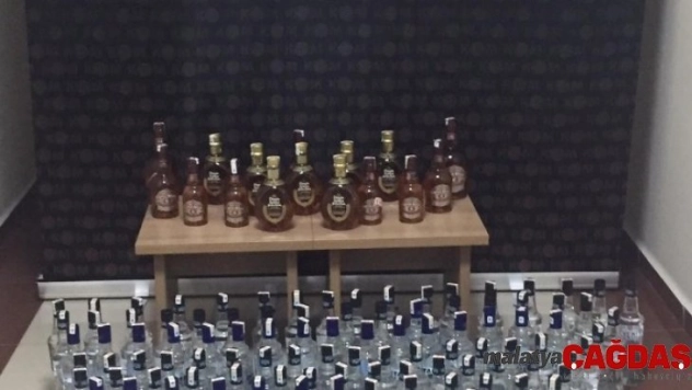 Kuşadası'nda kaçak içki operasyonu