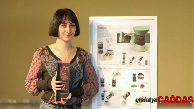 Kuzeninin köpeğinden aldığı ilham ödül getirdi