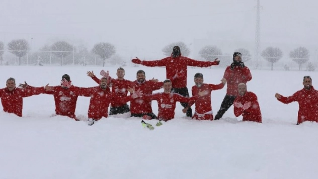 Lider Sivasspor karın tadını çıkardı