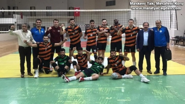 Malatya Büyükşehir Belediyespor Voleybol takımı 3-0 ile güldü