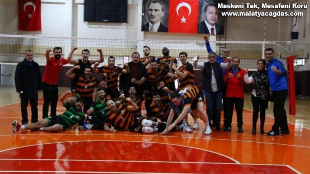 Voleybol Takımı kolay kazandı