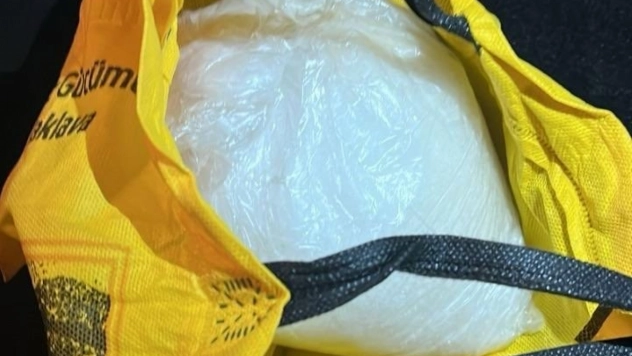 1 kilo metamfetamin ele geçirildi: 1 gözaltı