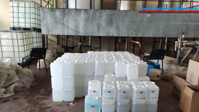 Malatya'da 2 ton 600 litre sahte dezenfektan ele geçirildi