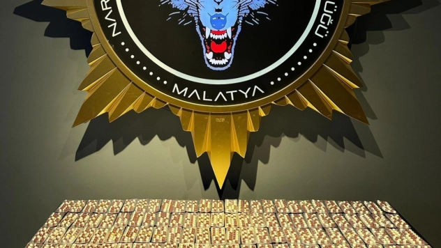 3 bin 644 sentetik ecza ele geçirildi: 3 tutuklama