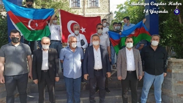 Azerbaycan'a destek