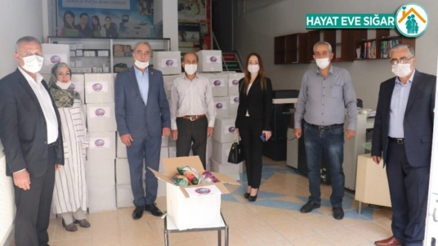 Malatya'da bin 500 aileye gıda yardımı dağıtıldı