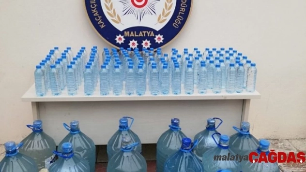 Bin litre sahte içki ele geçirildi