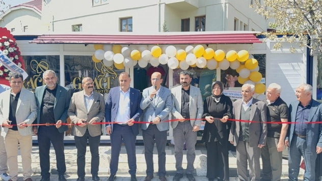 Malatya'da Grace Bouyique İş Yerinin Görkemli Açılışı Gerçekleşti
